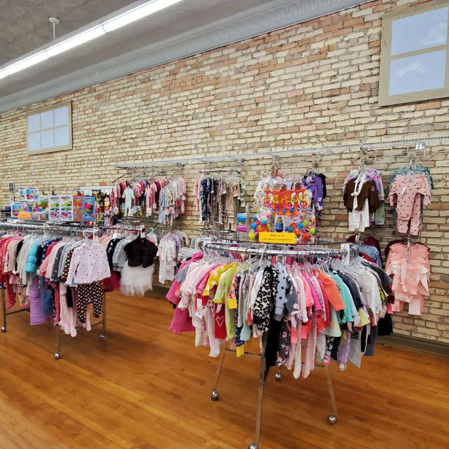 Mother and Parents Store, Newborn Clothes